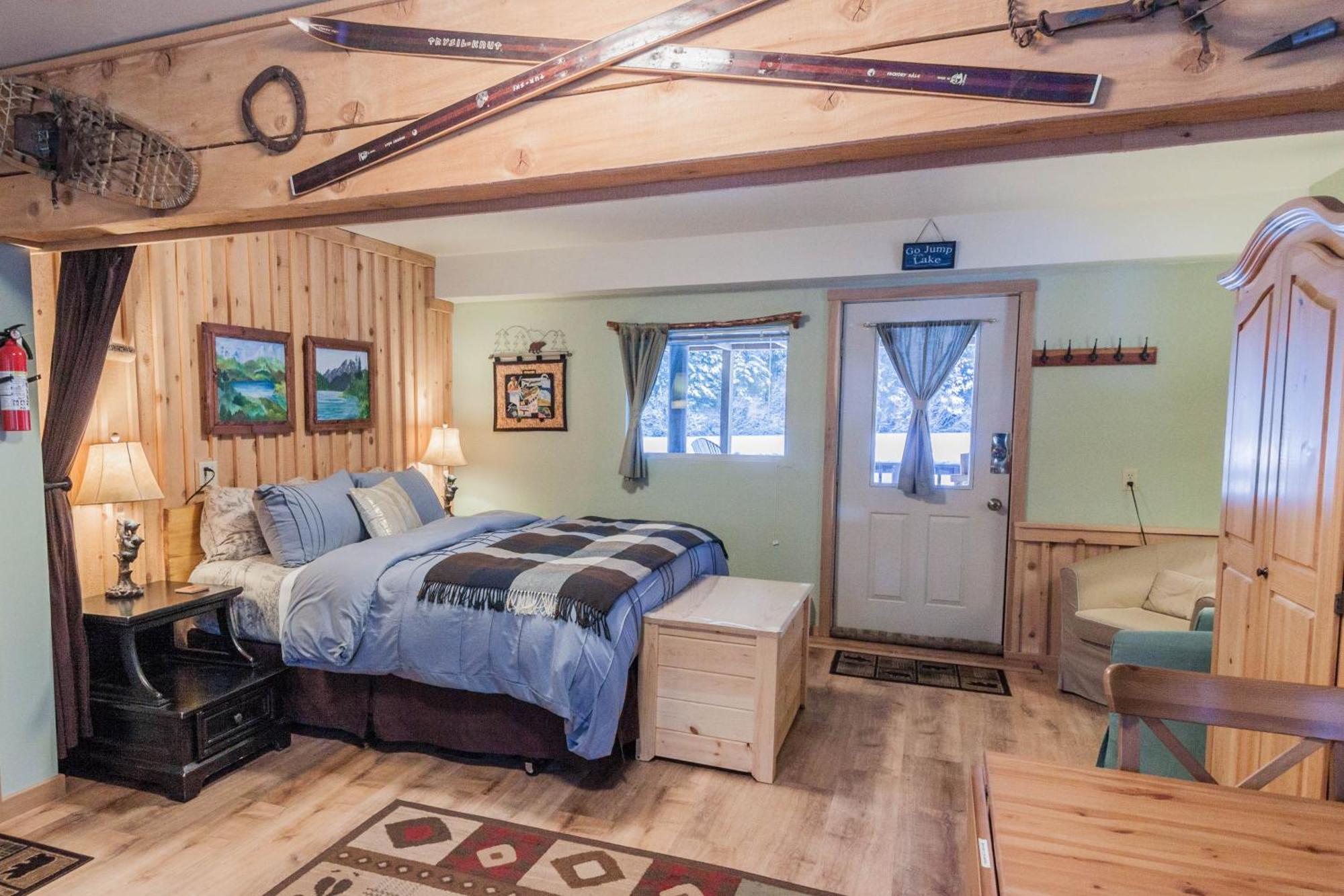 Bear Lake Lodgings B&B, Inc Seward Exterior foto